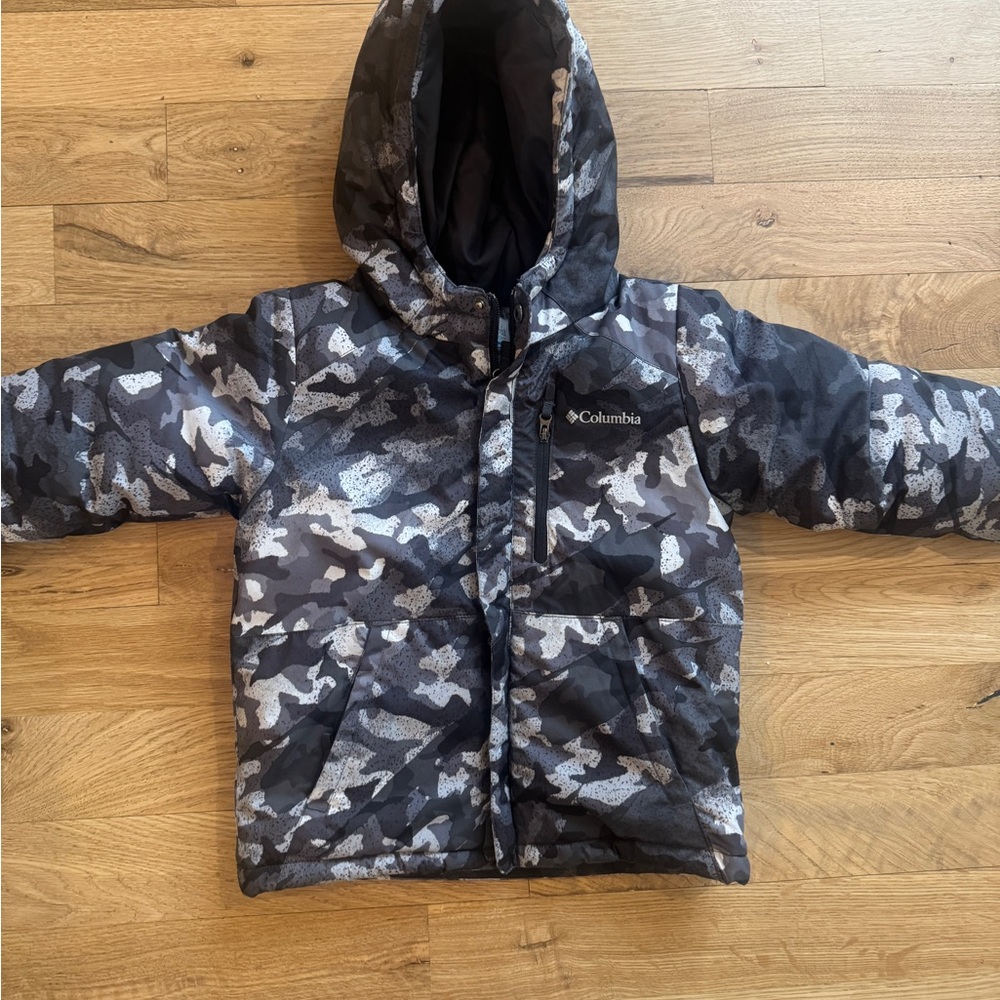 Columbia Camouflage Puffer Jacket